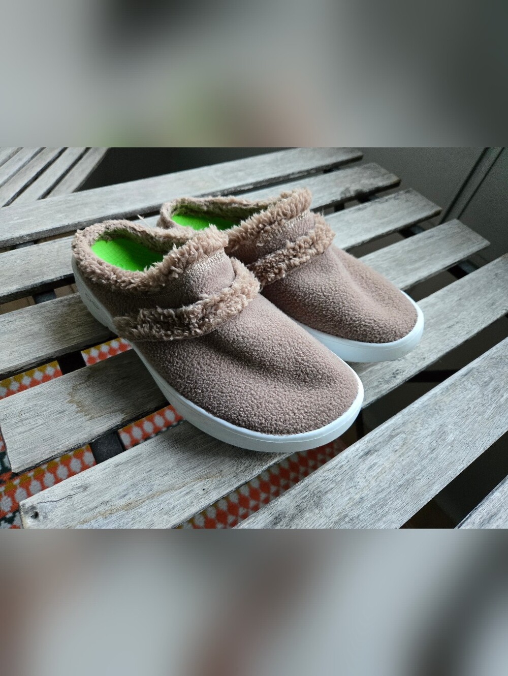 OOFOS Mule Slippers in Taupe